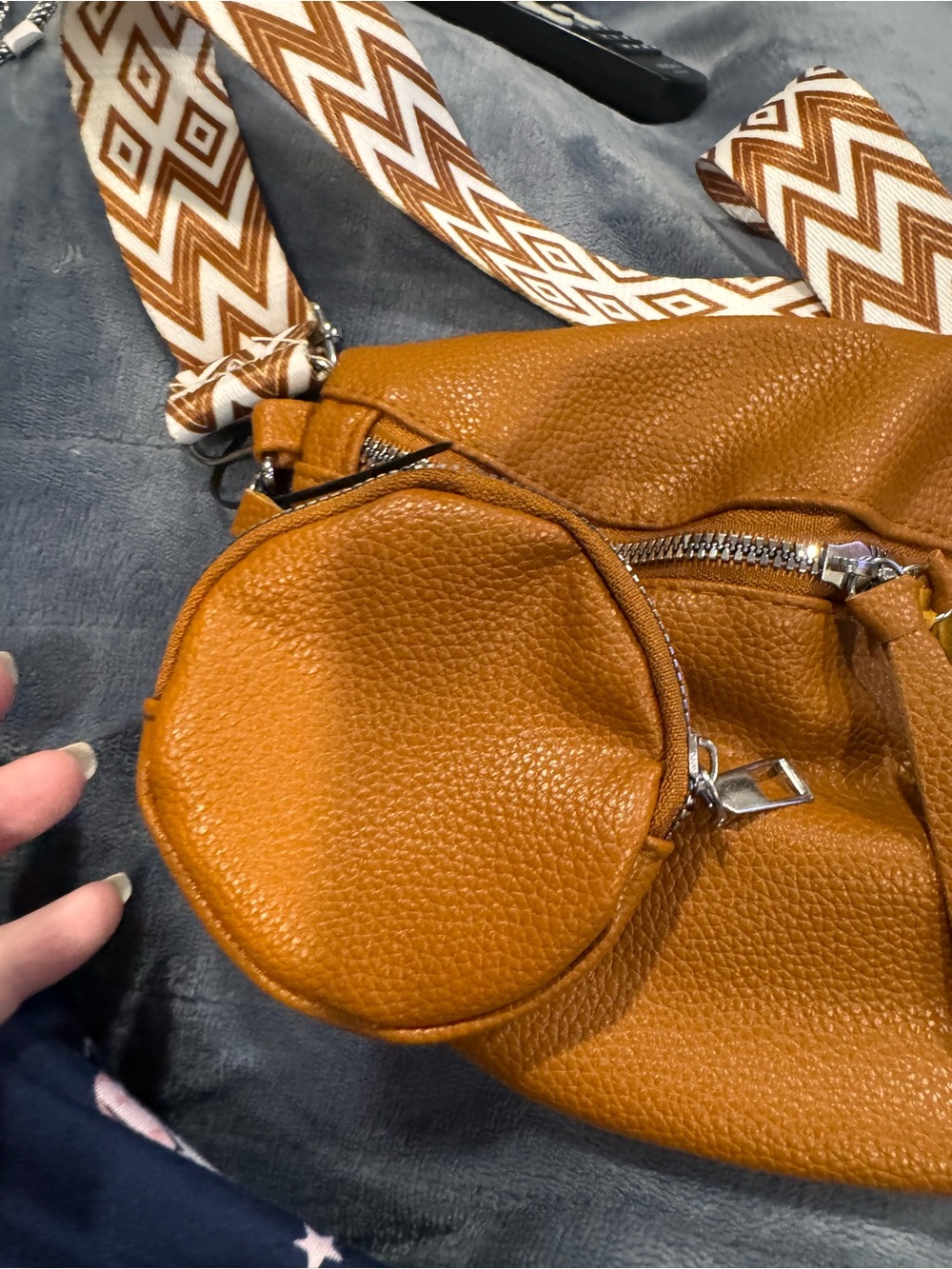 Women’s Cognac Crossbody Bag ; like Bew
